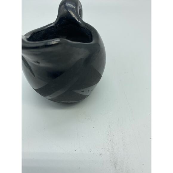 Vintage Santa Clara Black on Black Art Pottery small pitcher unsigned - Picture 7 of 8